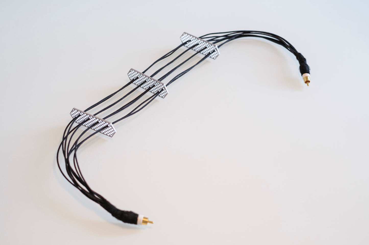 VL  WITCHCRAFT™ MASTER Cinch/RCA 80cm