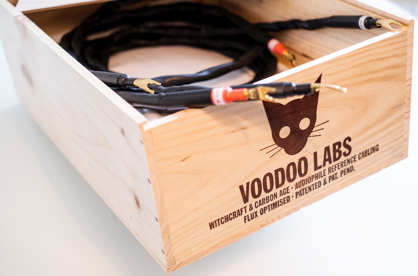 VL  CARBON AGE™ MASTER Speaker Cable 2m