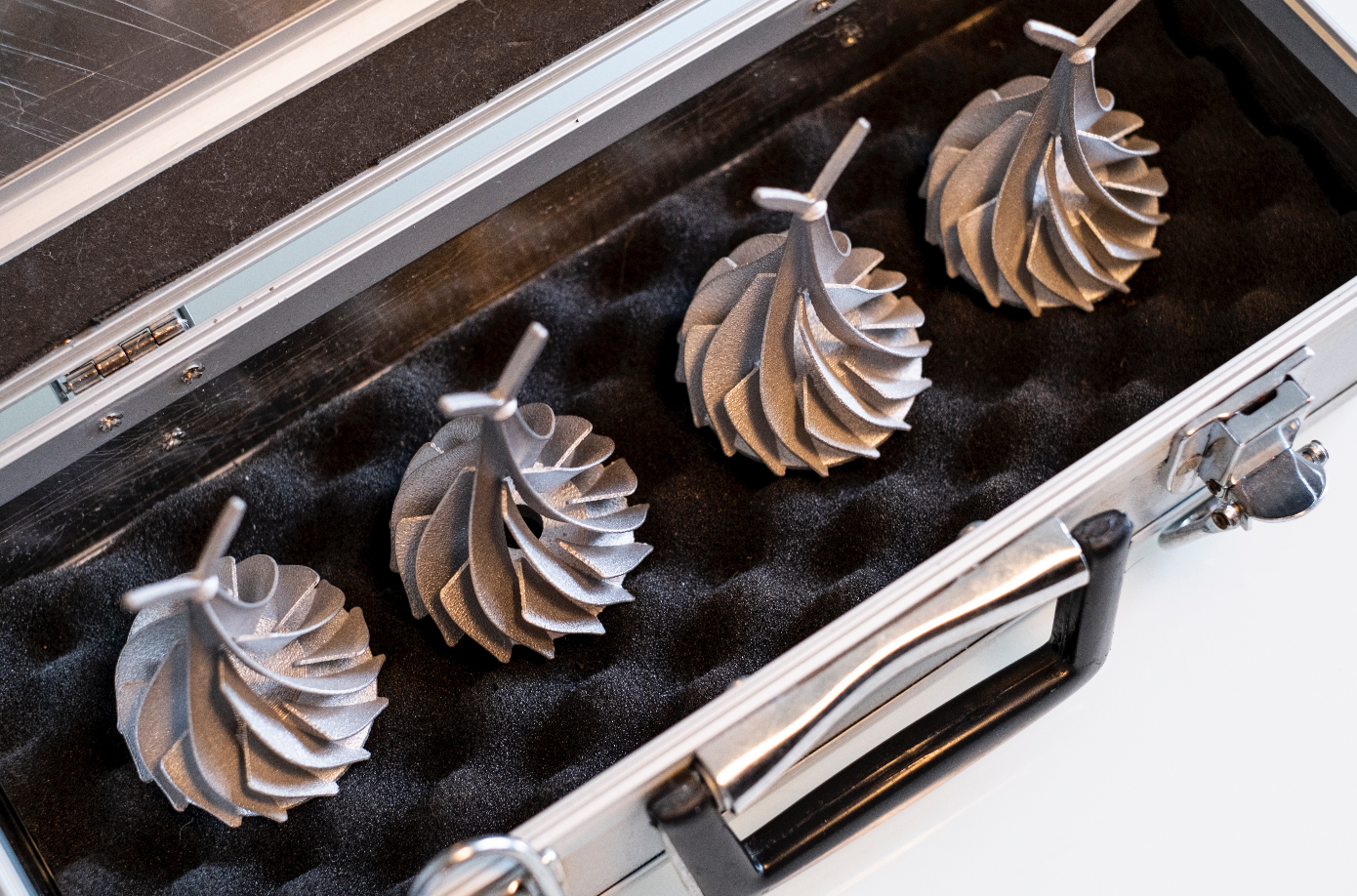 VL  FARADAY™ Liberators