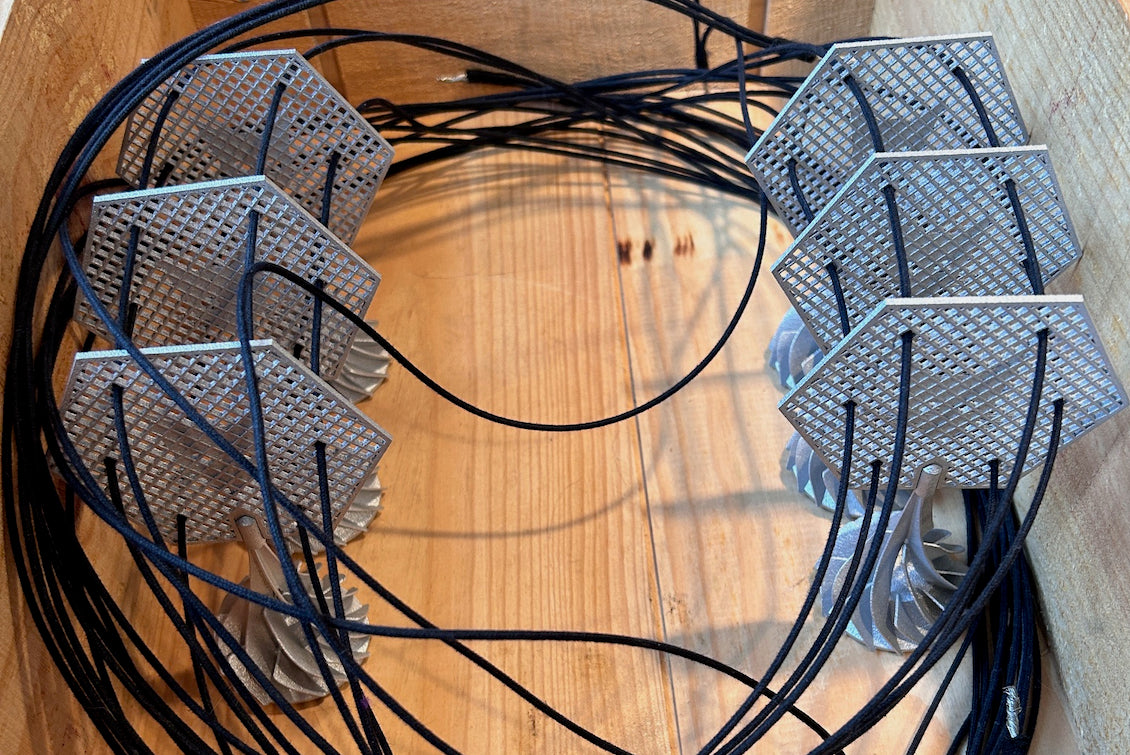 VL WITCHCRAFT™ V6 Speaker Cable Grid 2,5m